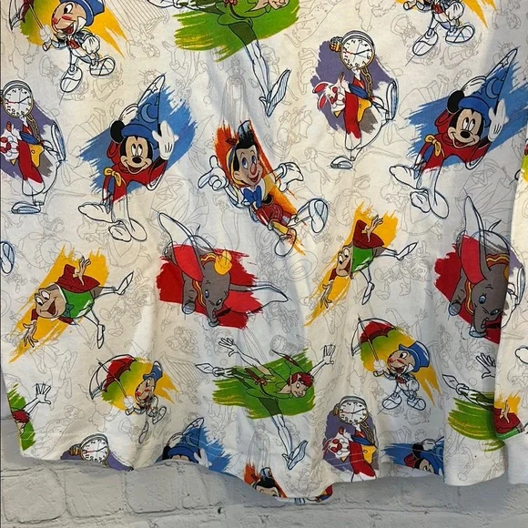 Disney Authentic Character Print Sweatshirt New - Picture 5 of 11